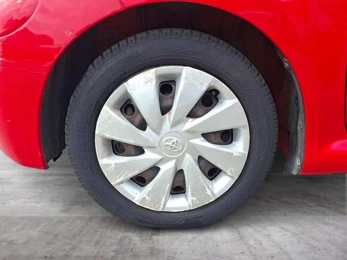Toyota Aygo usata a Torino (5)