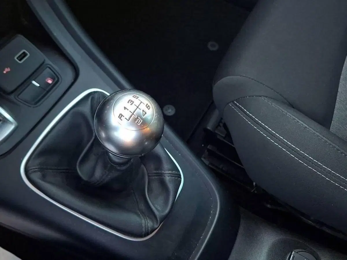 Alfa Romeo Giulietta usata a Torino (8)