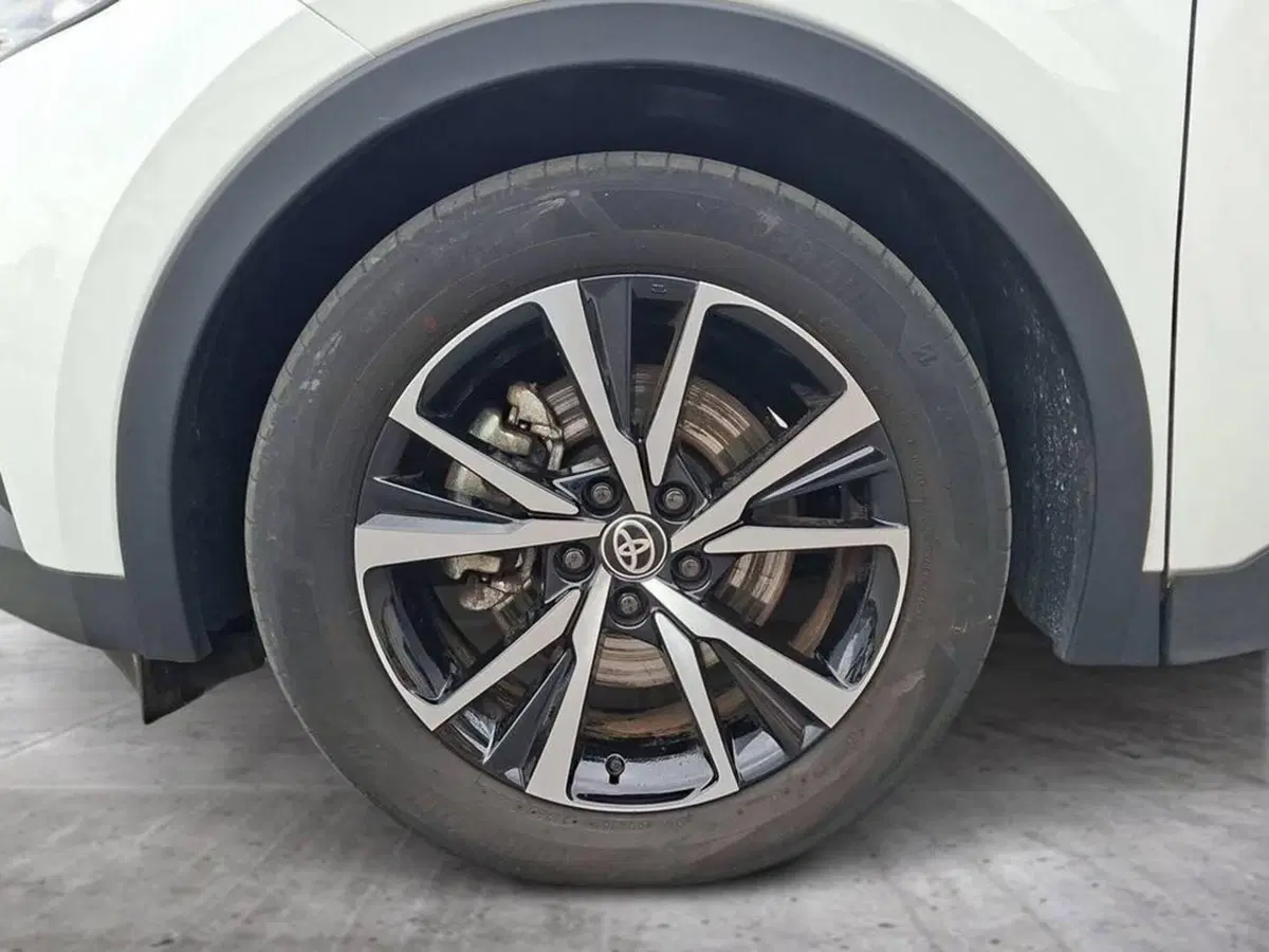 Toyota Toyota C-HR usata a Torino (5)