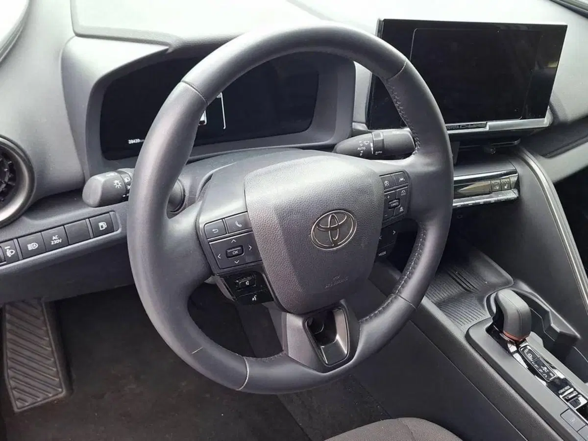 Toyota Toyota C-HR usata a Torino (9)