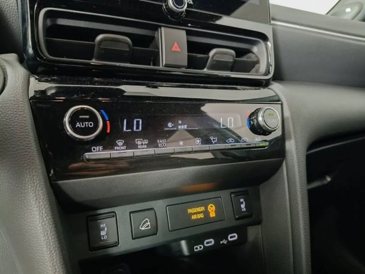Toyota Yaris Cross usata a Teramo (13)