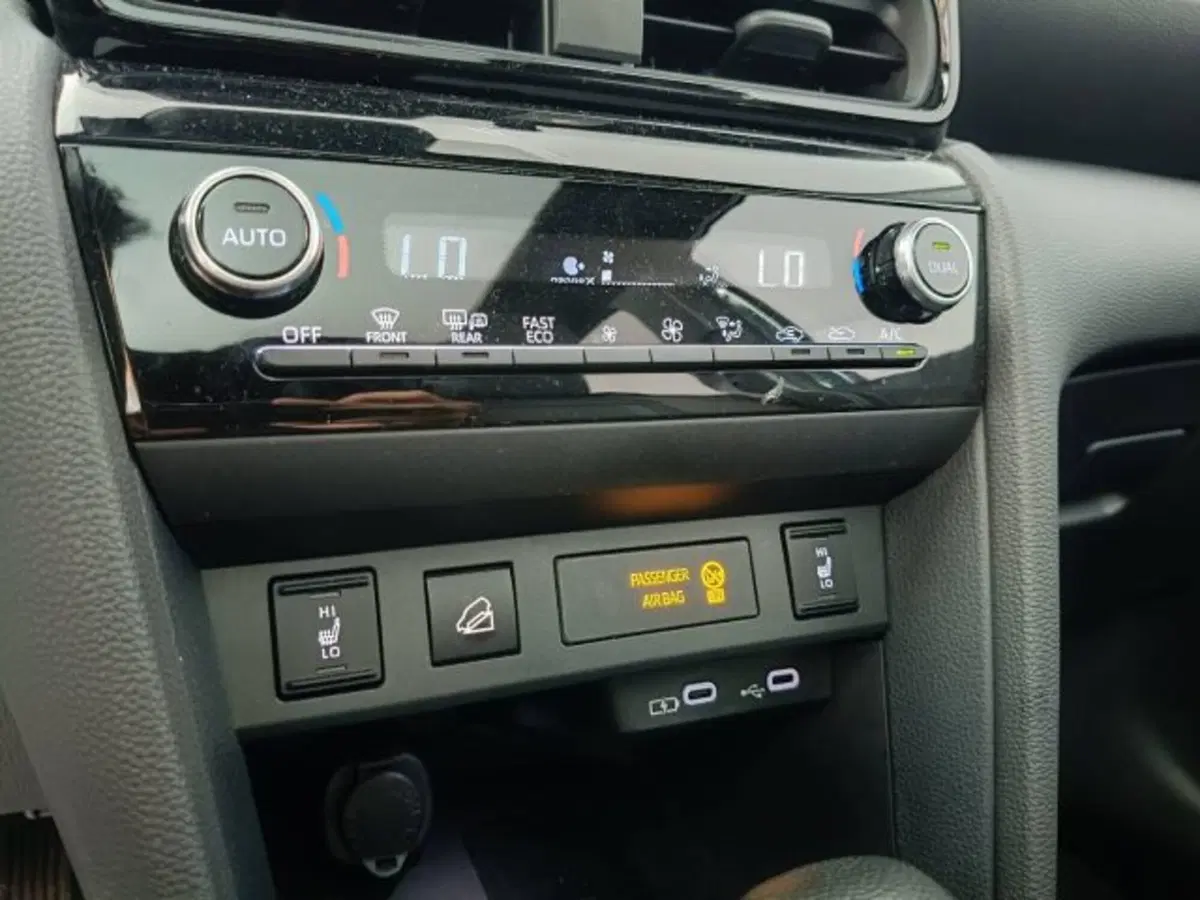 Toyota Yaris Cross usata a Teramo (14)