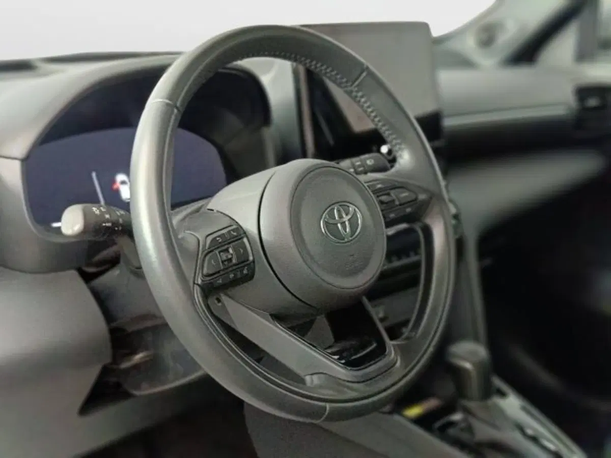 Toyota Yaris Cross usata a Teramo (17)