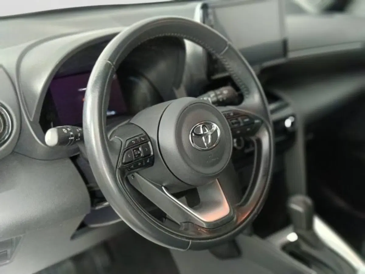 Toyota Yaris Cross usata a Teramo (16)