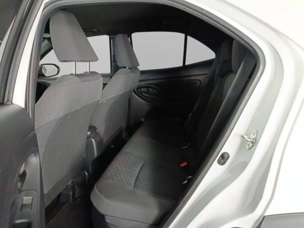 Toyota Yaris Cross usata a Teramo (9)