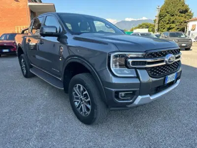 Ford Ranger Pick-up 2.0 ecoblue doppia cabina Limited awd 205cv auto del 2023 usata a Massarosa