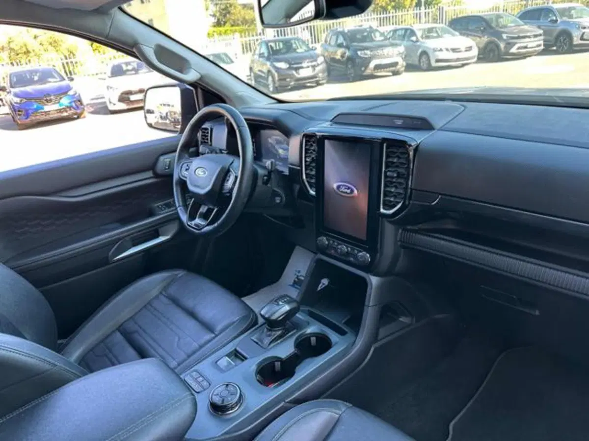 Ford Ranger Pick-up usata a Lucca (17)