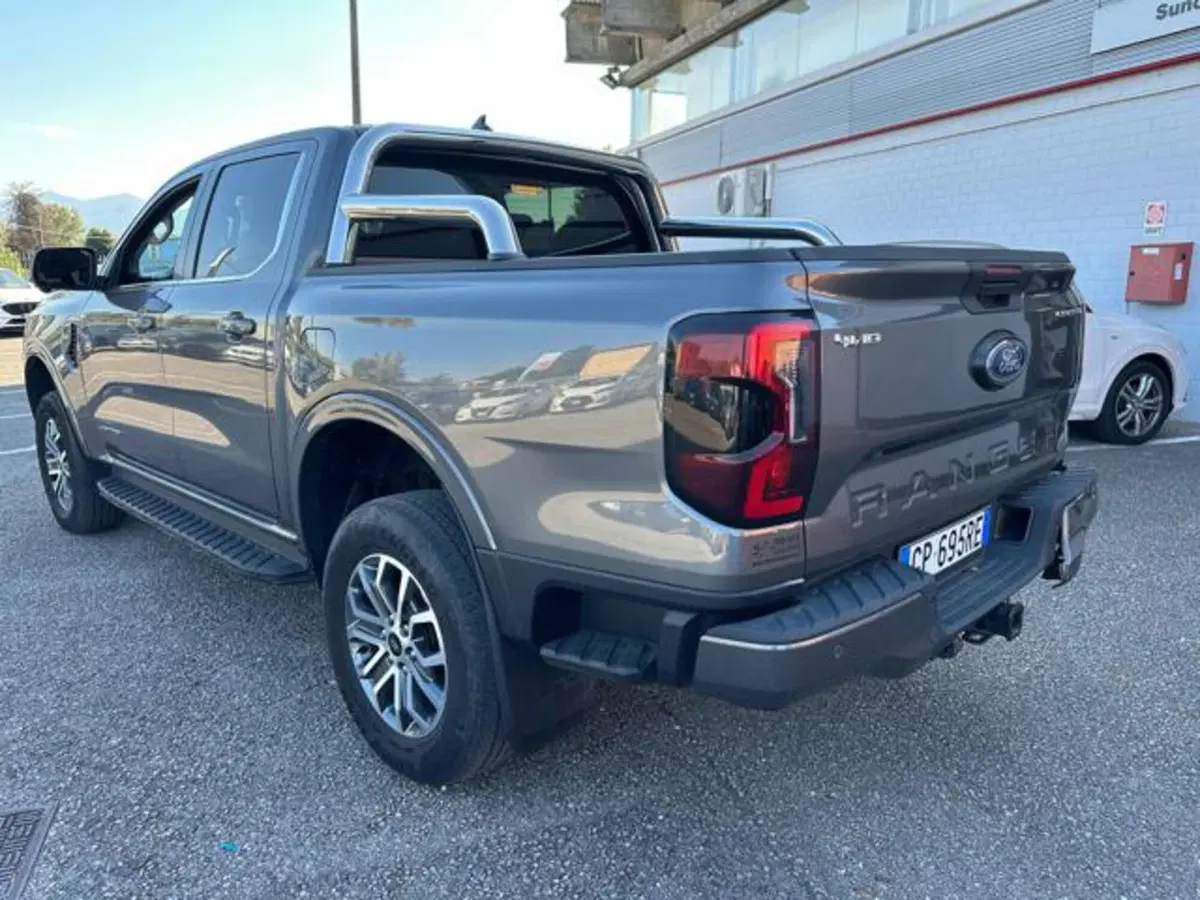 Ford Ranger Pick-up usata a Lucca (2)