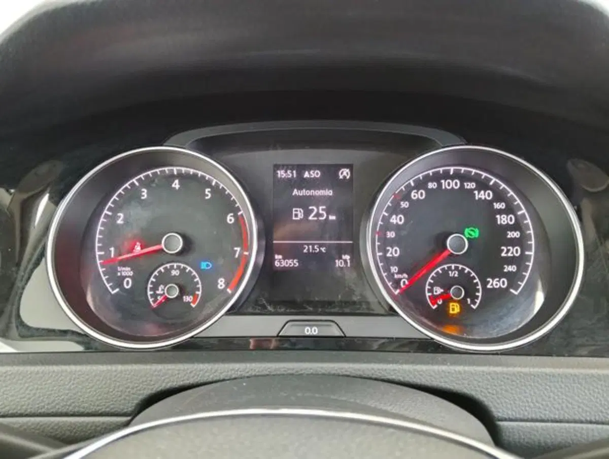 Volkswagen Golf usata a Como (12)