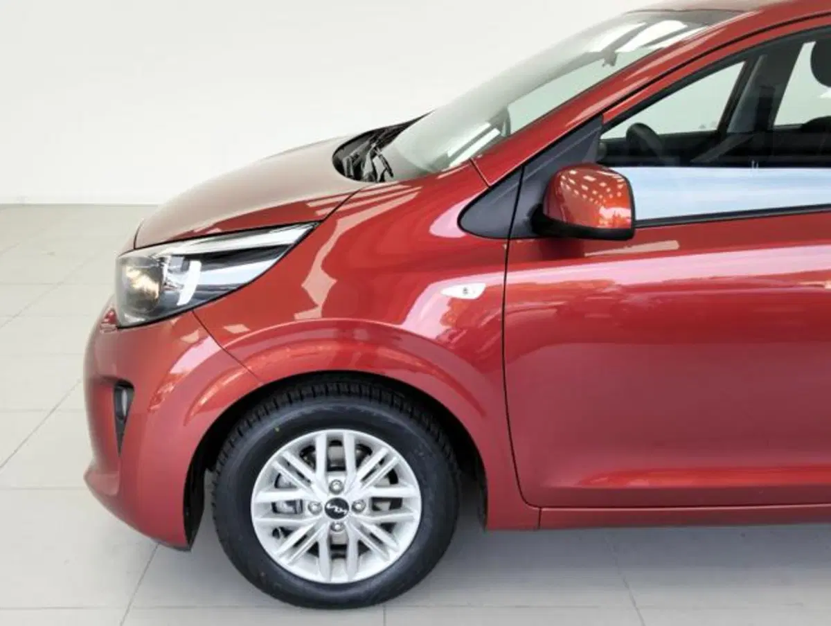 Kia Picanto usata a Como (9)