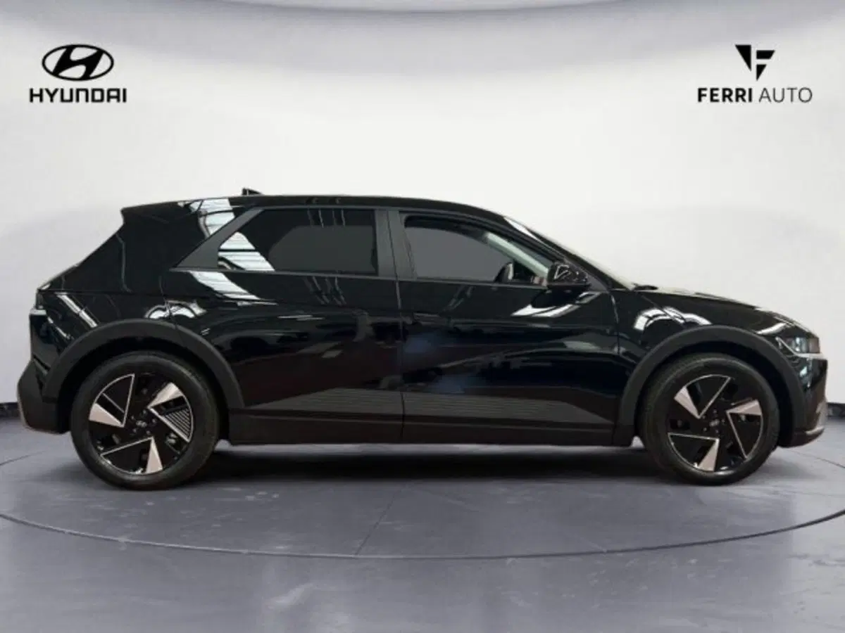 Hyundai Ioniq 5 nuova a Treviso (5)