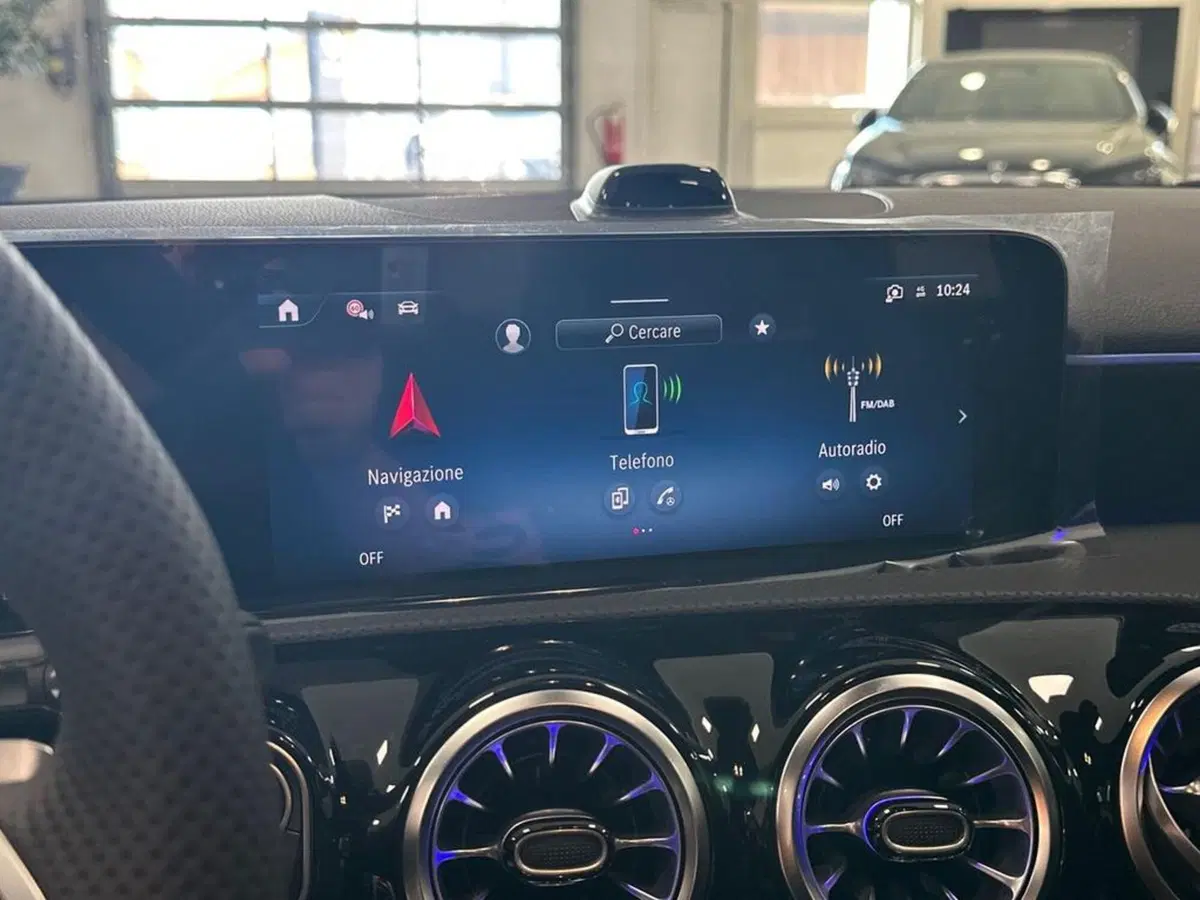 Mercedes-Benz Classe A nuova a Bolzano (14)