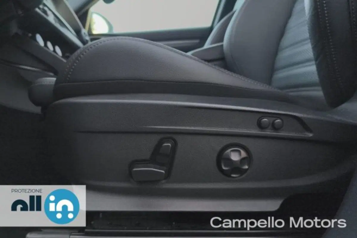 Alfa Romeo Stelvio usata a Venezia (20)