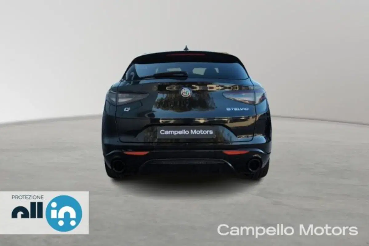 Alfa Romeo Stelvio usata a Venezia (4)