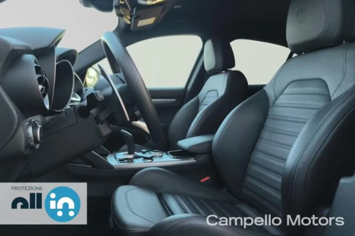 Alfa Romeo Stelvio usata a Venezia (5)