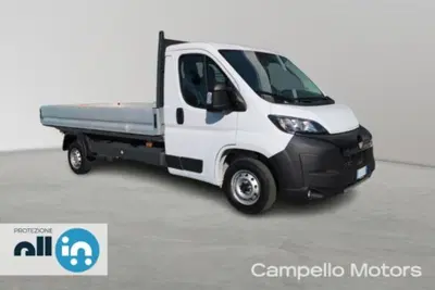 Peugeot Boxer Telaio 335 2.2 BlueHDi 140 S&S PLM Cassonato Premium del 2025 usata a Venezia
