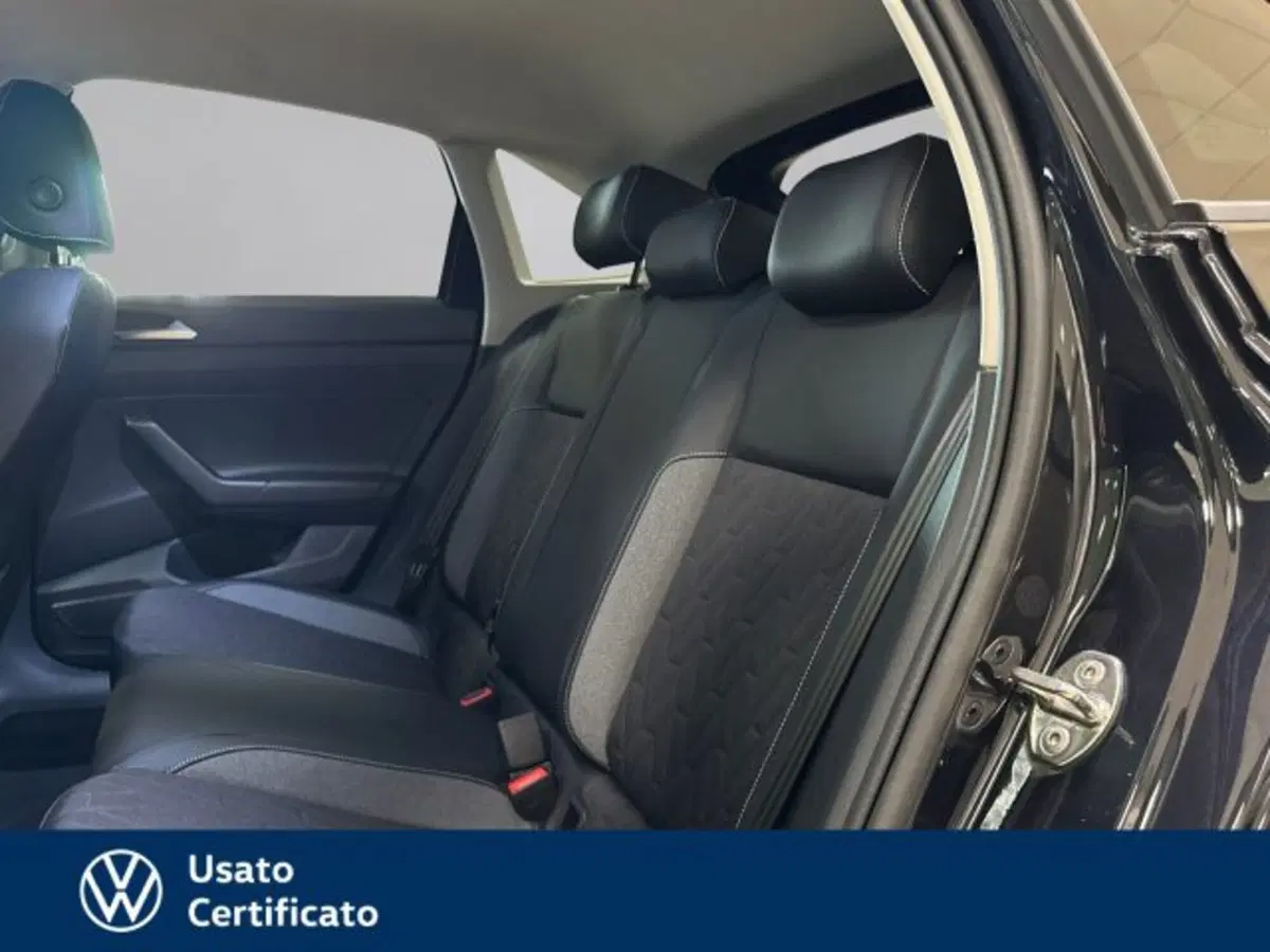 Volkswagen Taigo usata a Vicenza (12)