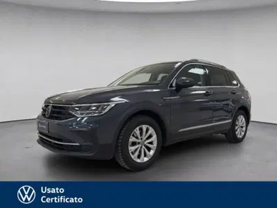 Volkswagen Tiguan 2.0 tdi Life 150cv dsg del 2021 usata a Arzignano
