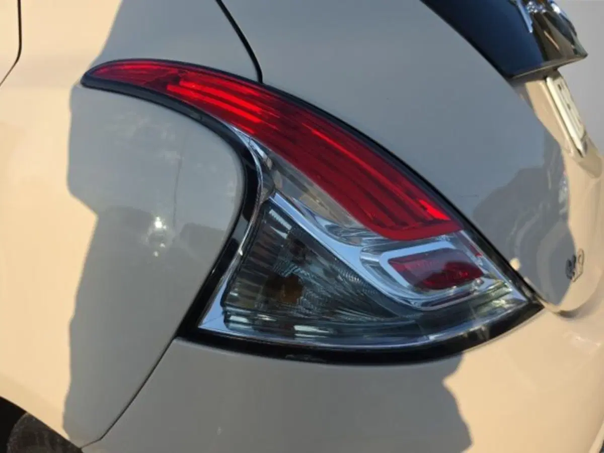 Lancia Ypsilon usata a Frosinone (10)