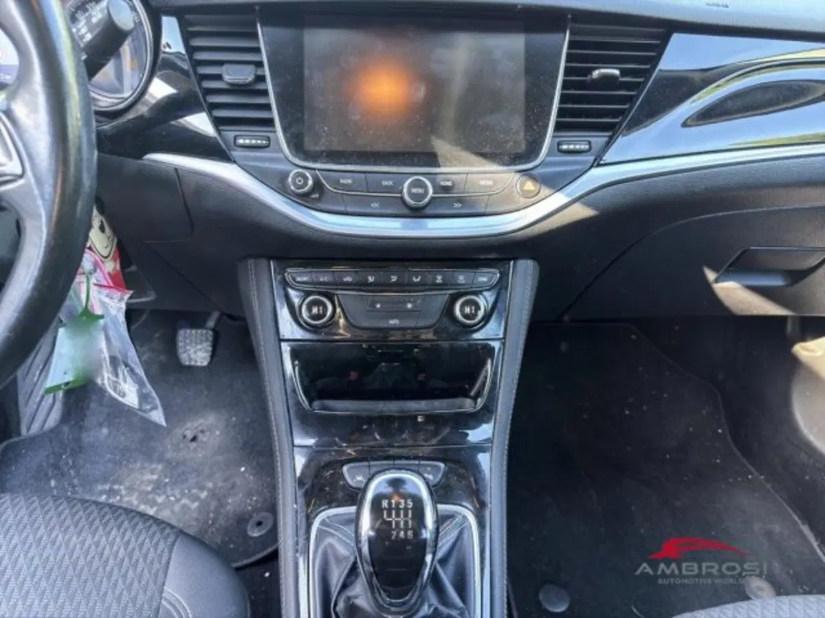 Opel Astra usata a Perugia (15)