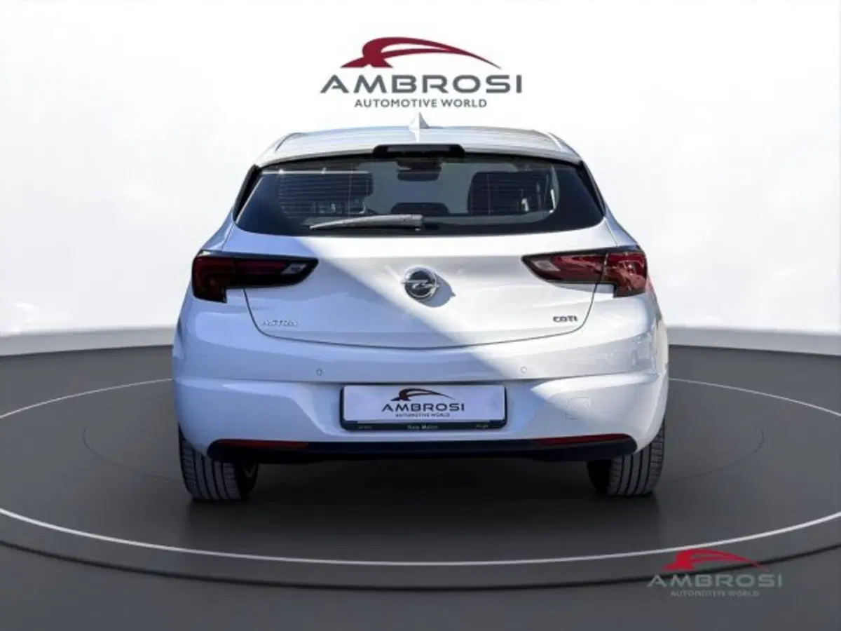 Opel Astra usata a Perugia (8)