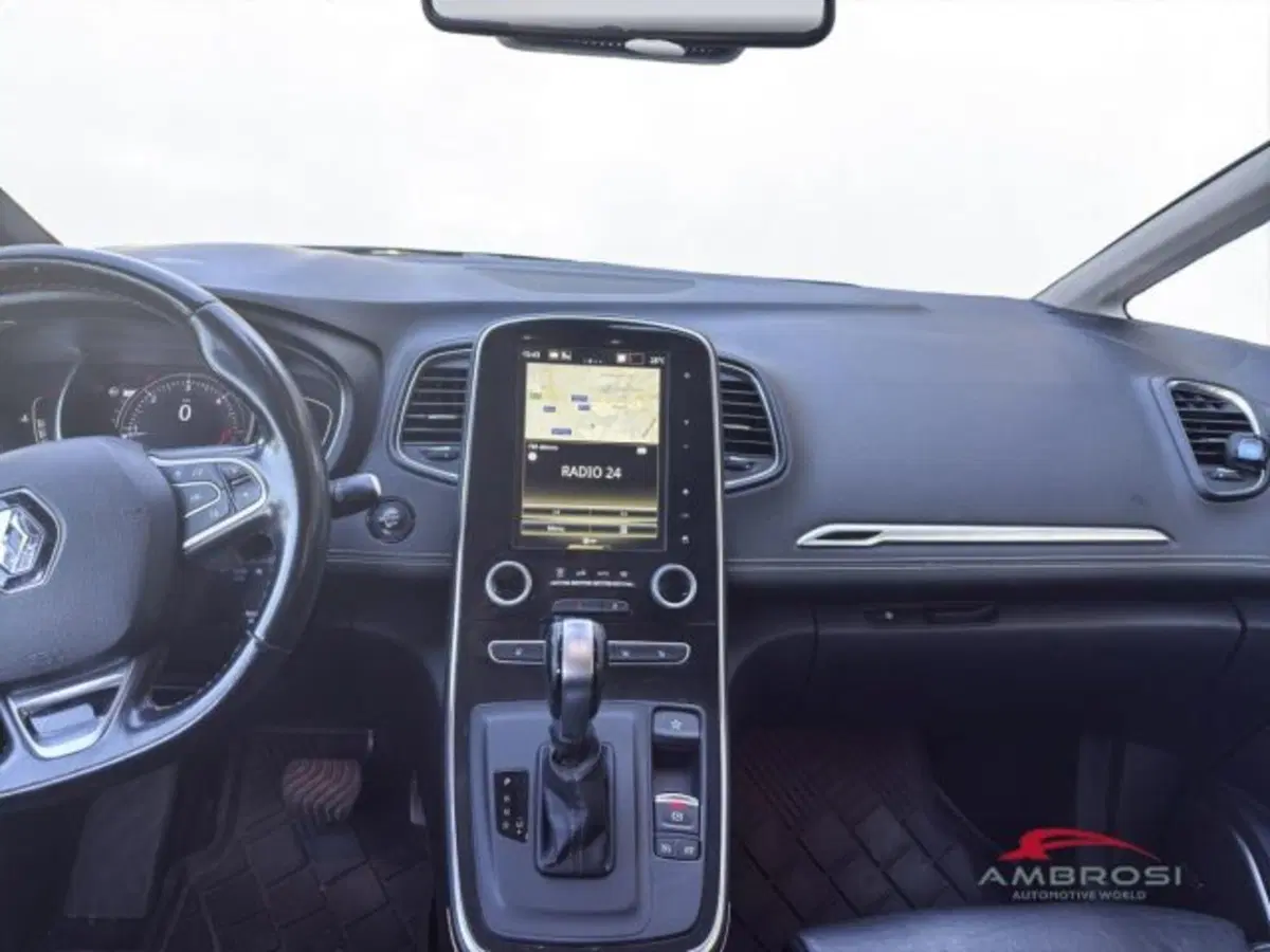 Renault Grand Scénic usata a Perugia (15)