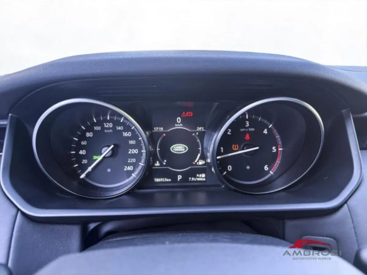 Land Rover Discovery Sport usata a Perugia (12)