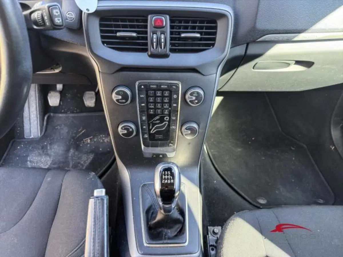 Volvo V40 Cross Country usata a Perugia (15)