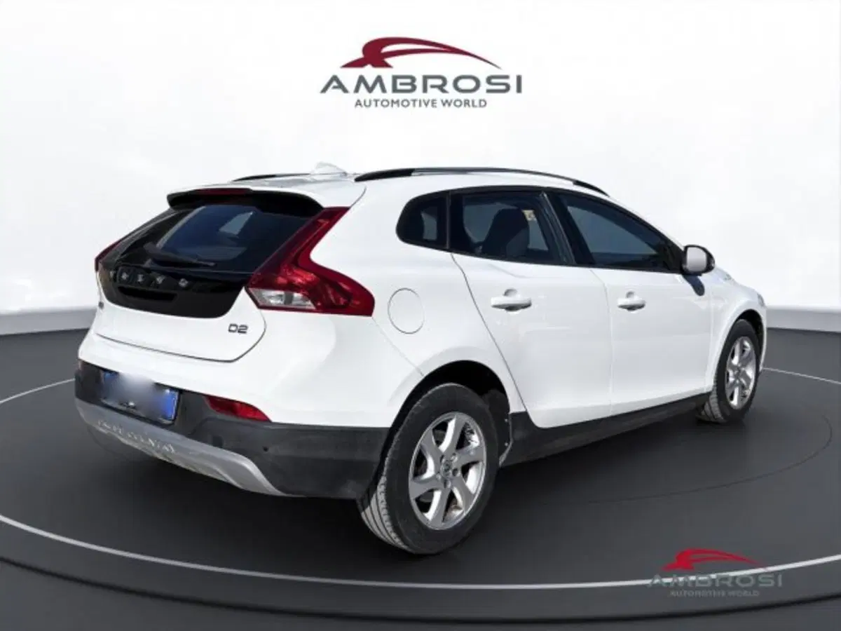 Volvo V40 Cross Country usata a Perugia (3)