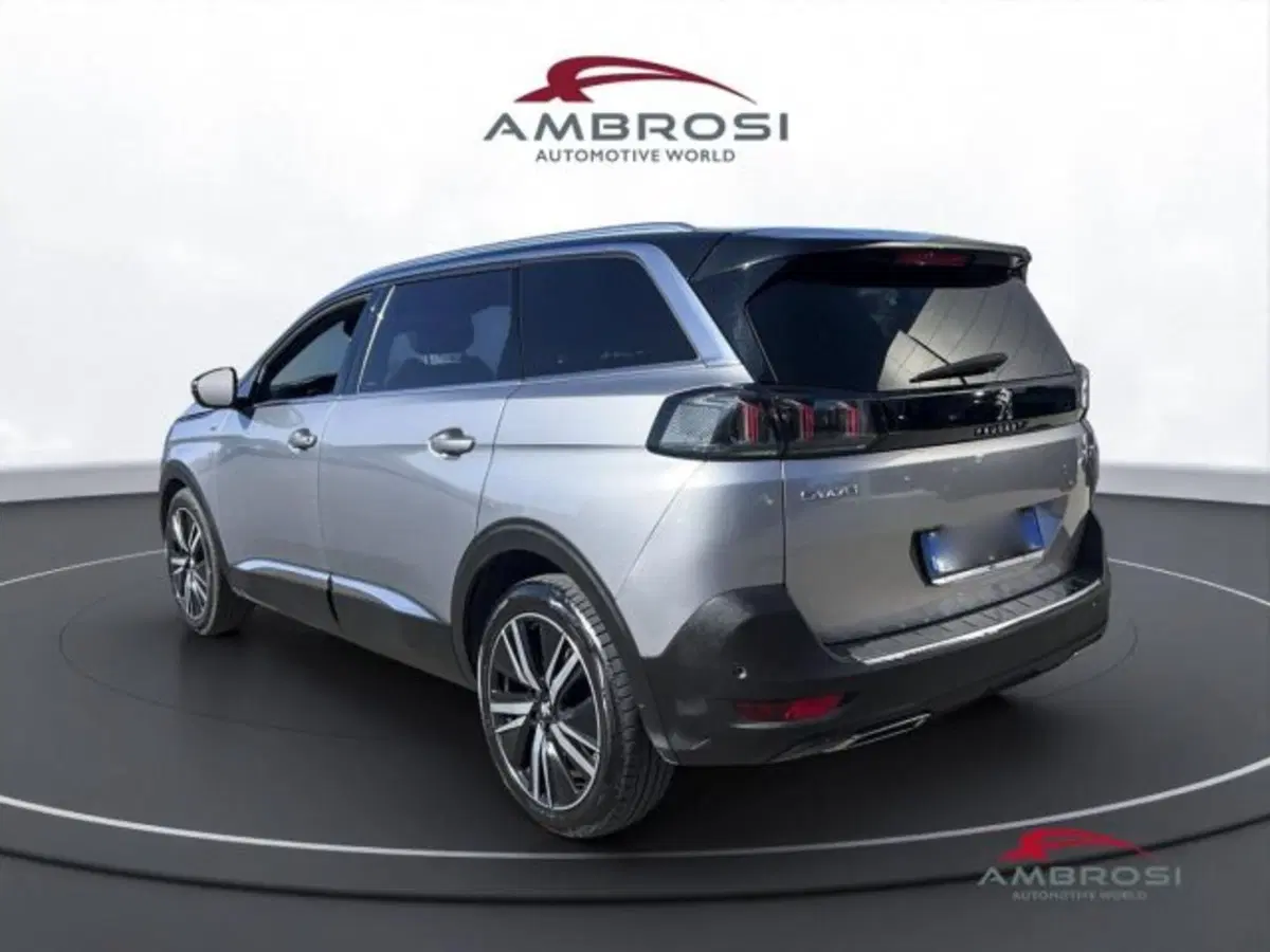 Peugeot 5008 usata a Perugia (4)