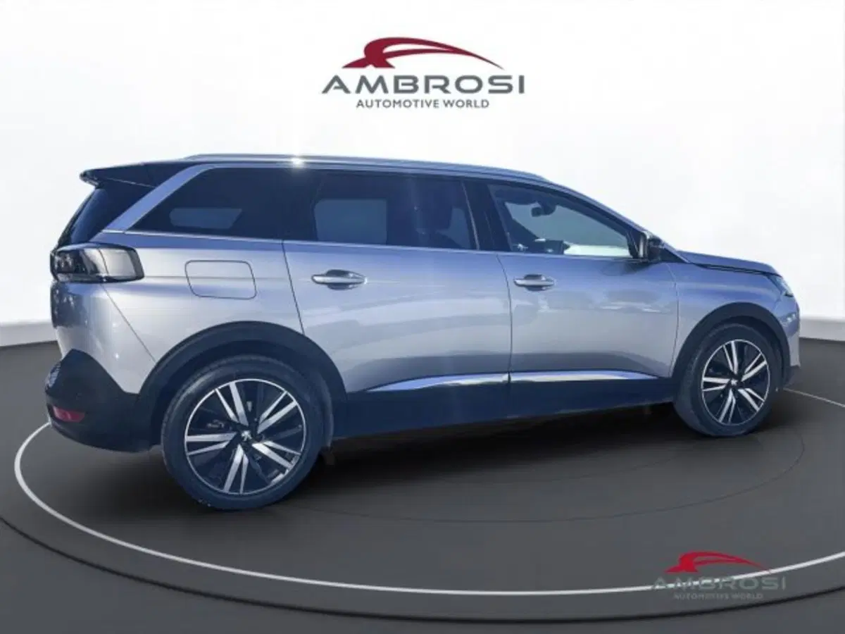 Peugeot 5008 usata a Perugia (5)