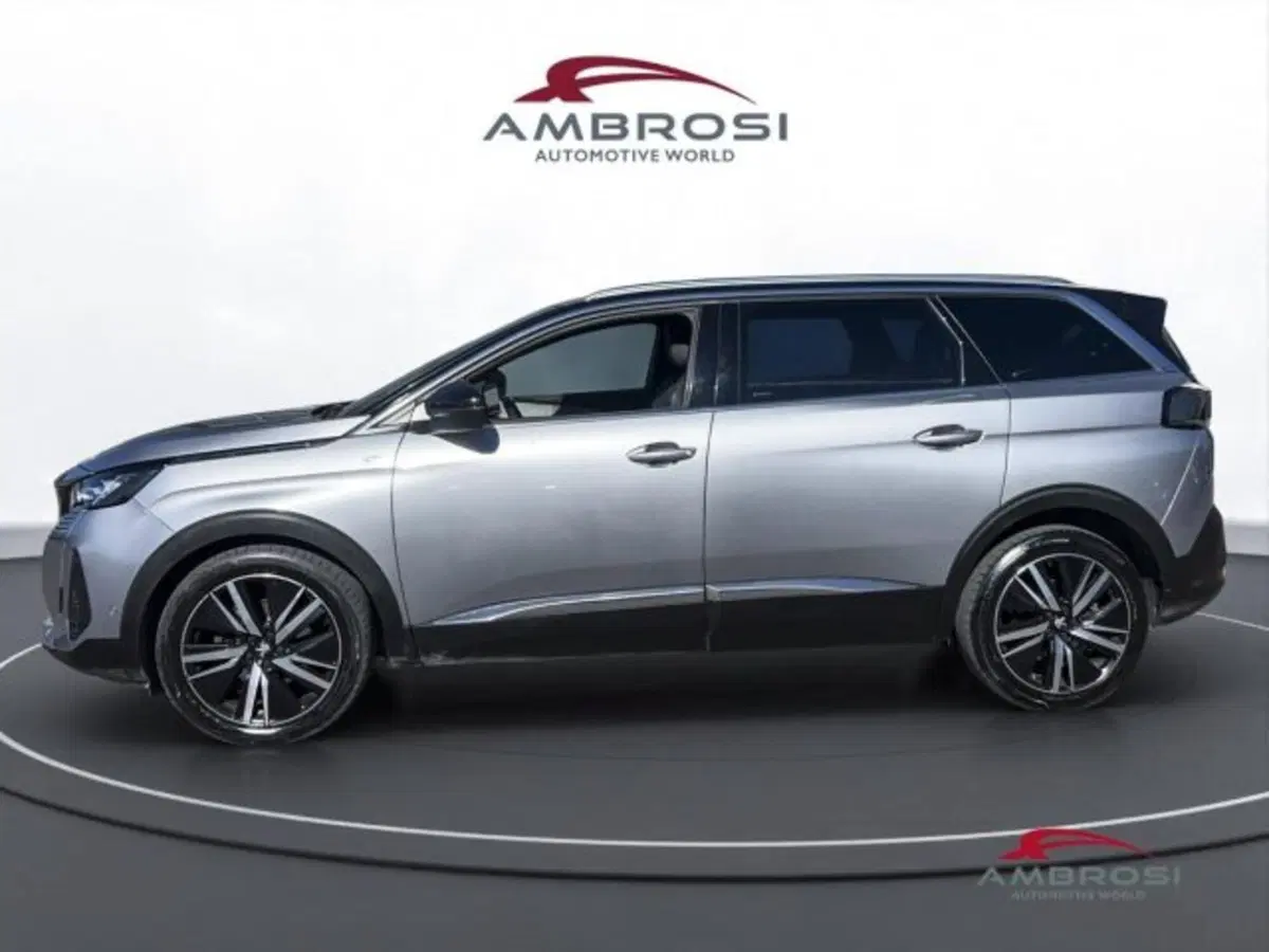 Peugeot 5008 usata a Perugia (6)