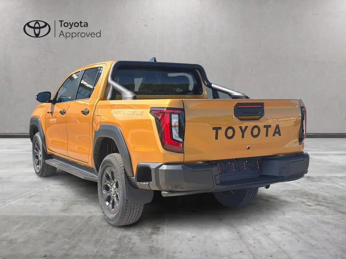 Toyota Hilux nuova a Vicenza (4)