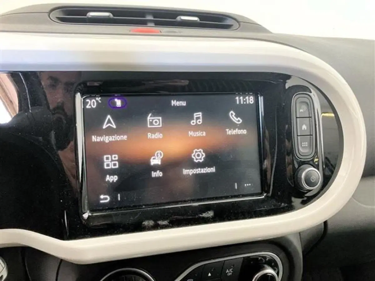 Renault Twingo usata a Como (15)