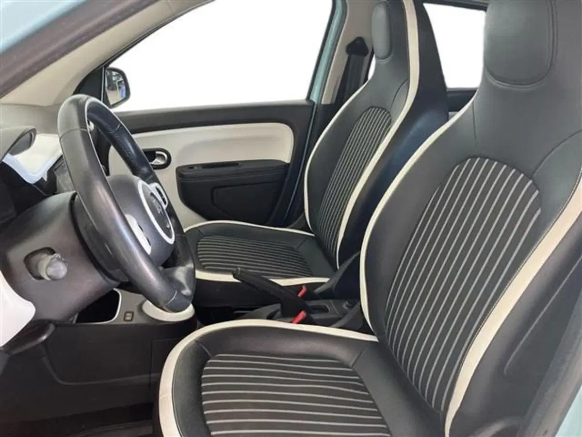 Renault Twingo usata a Como (9)
