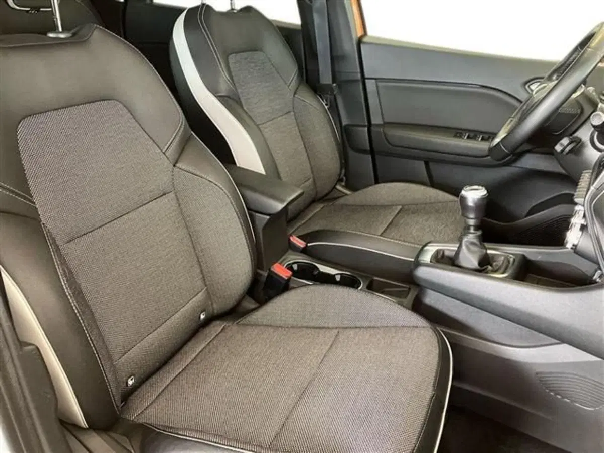 Renault Captur usata a Como (11)
