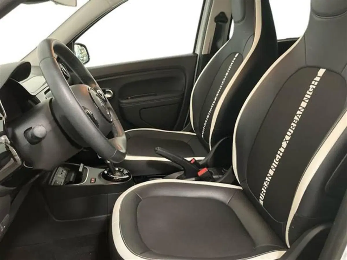 Renault Twingo usata a Como (10)