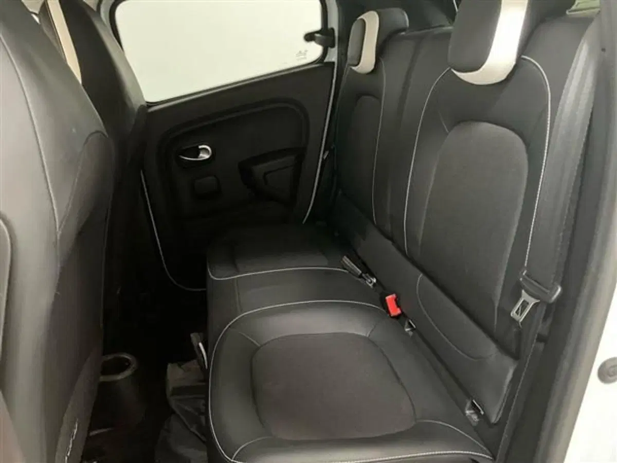 Renault Twingo usata a Como (12)