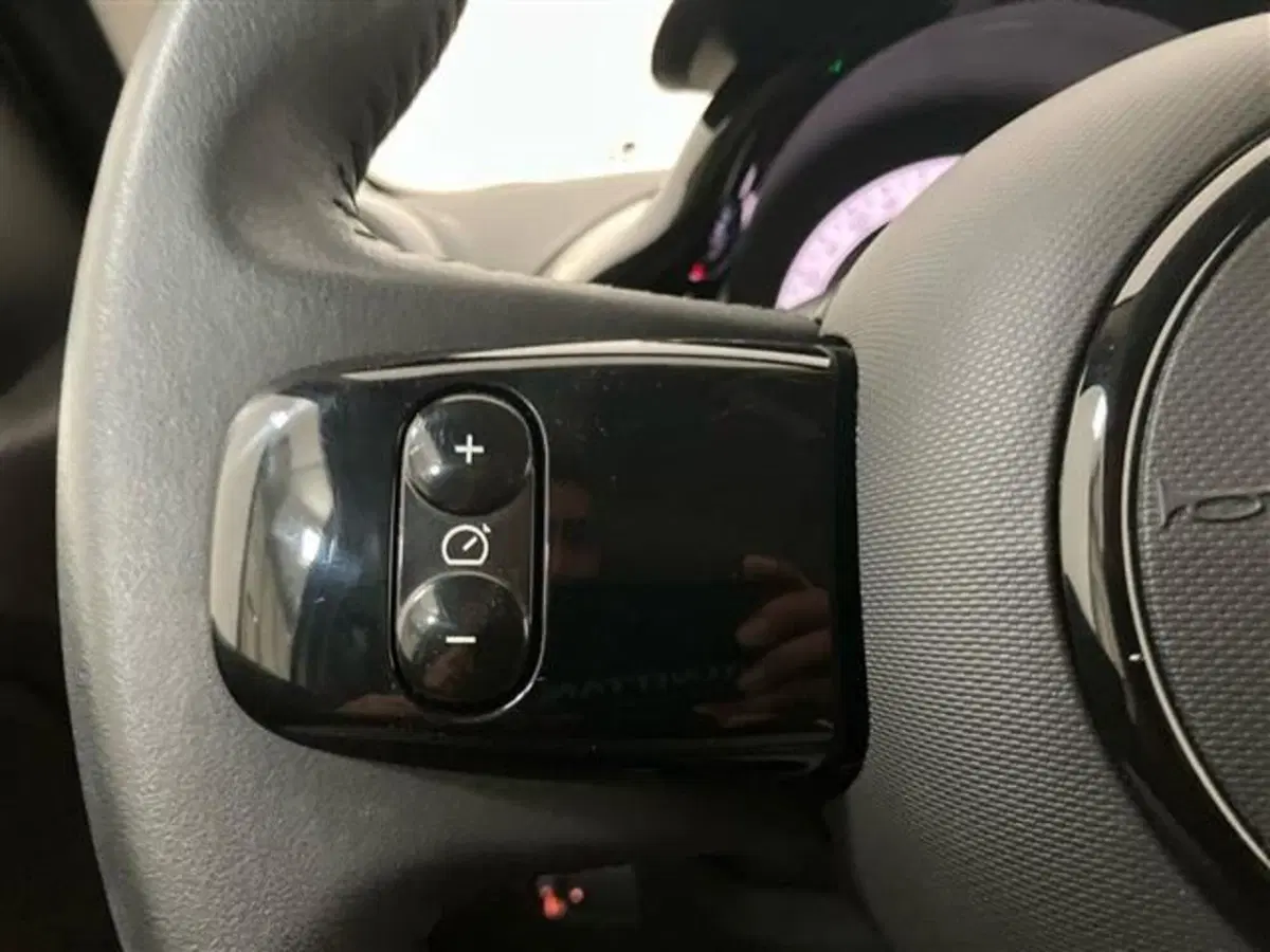 Renault Twingo usata a Como (17)