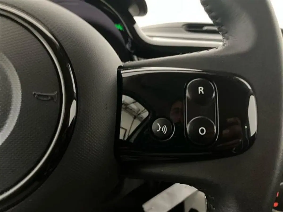 Renault Twingo usata a Como (18)