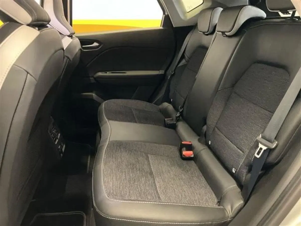 Renault Captur usata a Como (11)