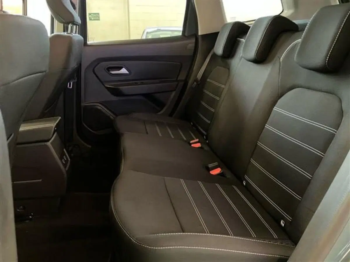 Dacia Duster usata a Como (12)