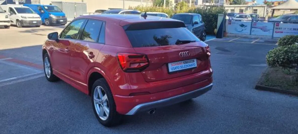 Audi Q2 usata a Napoli (3)