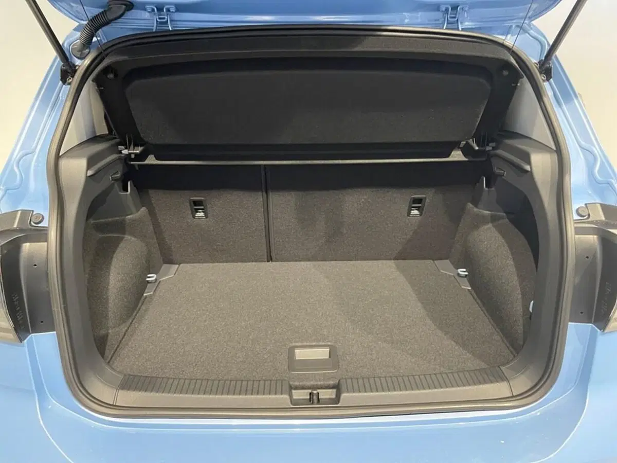 Volkswagen T-Cross nuova a Ravenna (10)