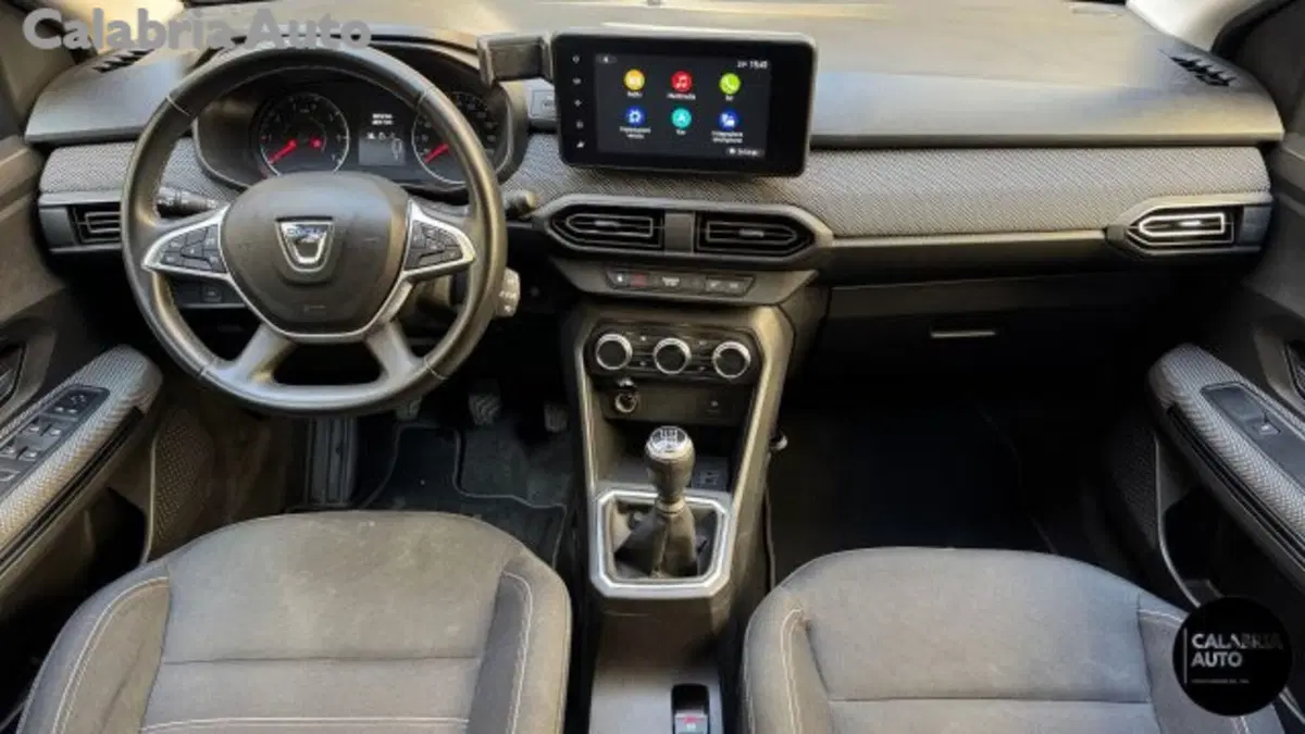 Dacia Jogger usata a Reggio Calabria (8)