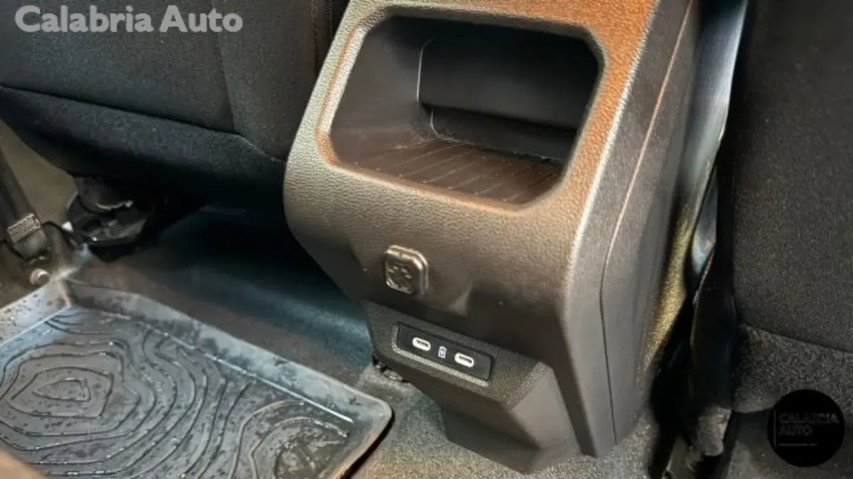 Dacia Duster usata a Reggio Calabria (20)
