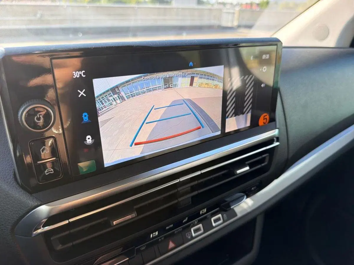 Toyota Proace Verso nuova a Vicenza (9)