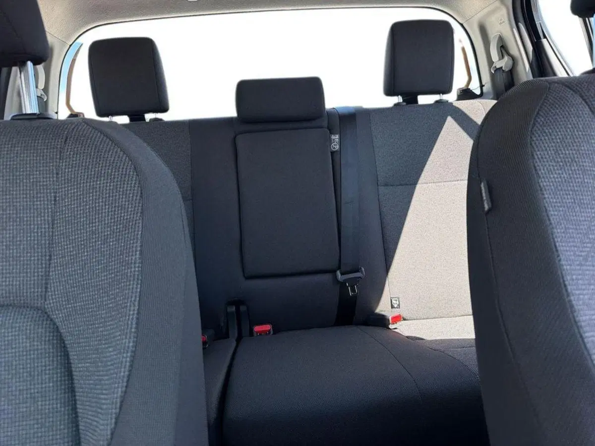 Toyota Hilux nuova a Vicenza (10)