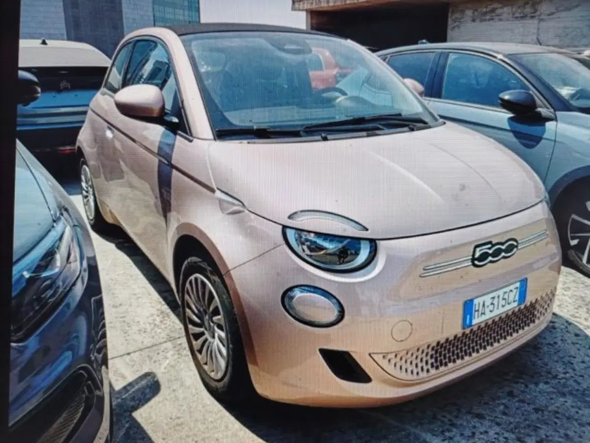 Fiat 500e Cabrio usata a Forlì-Cesena