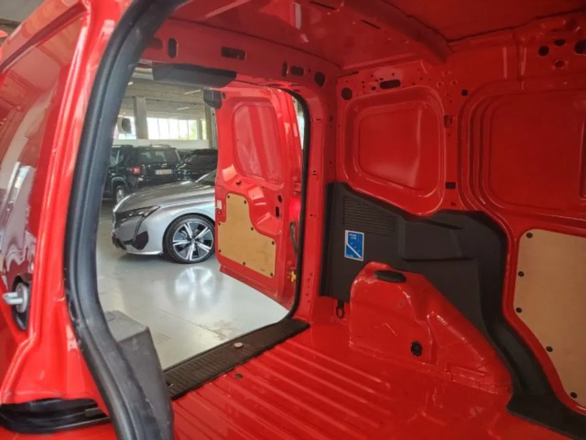 Ford Transit Courier usata a Forlì-Cesena (19)